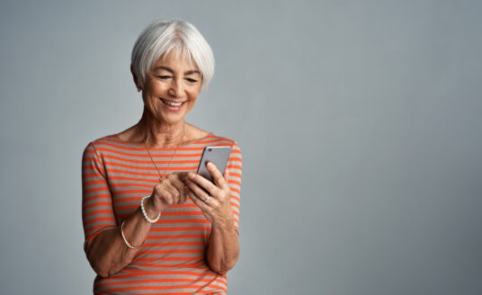 There are many useful apps and features on smartphones for seniors aging in place