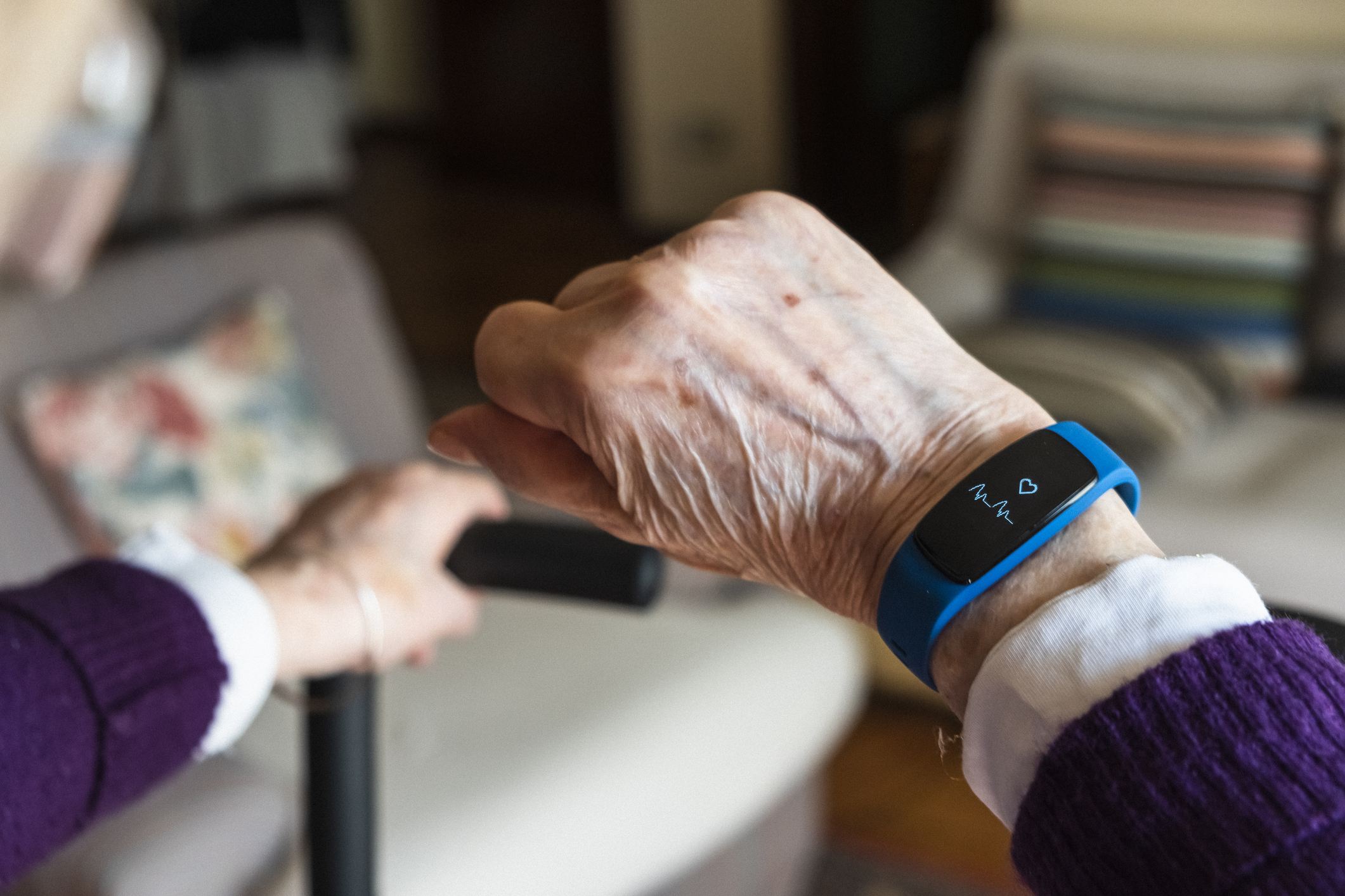 7 Gadgets for Seniors Living with Alzheimer's - Bethesda Health Group