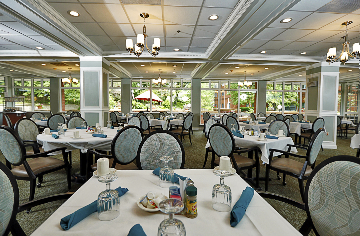 Bethesda Orchard dining room