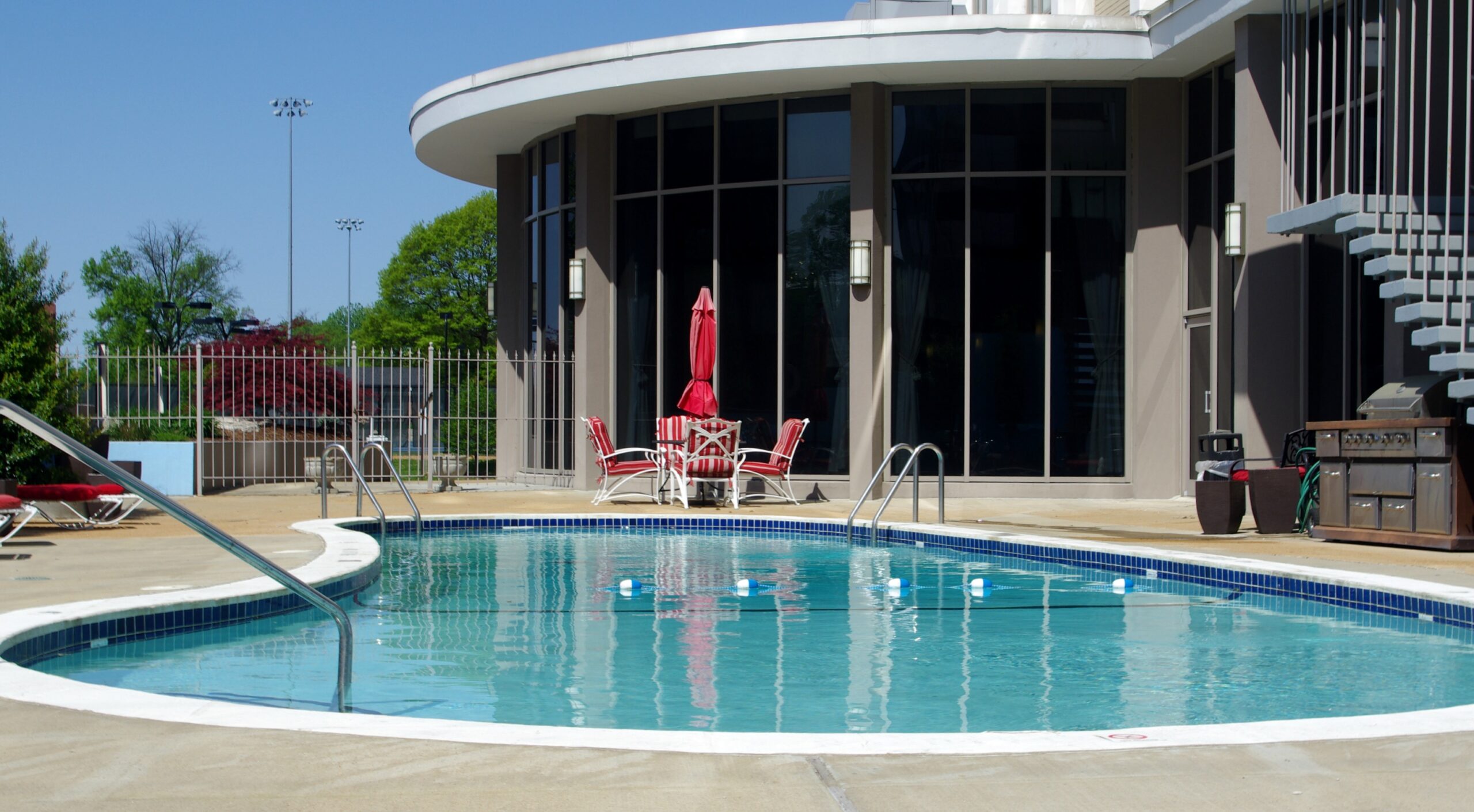 Barclay House outdoor pool